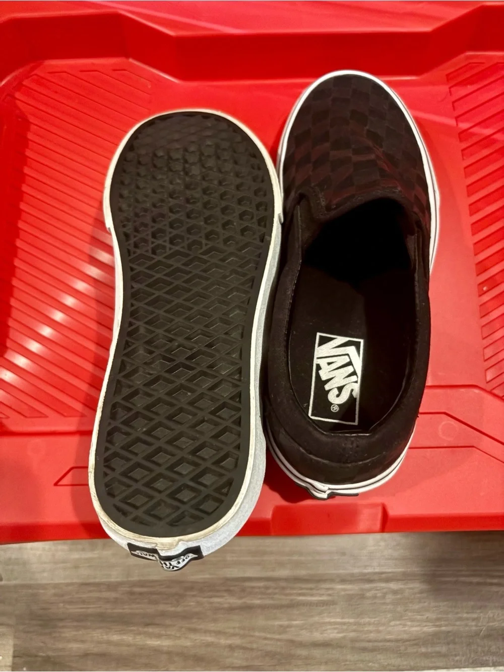 Vans mens Slip-On Sneakers in Black Checkerboard